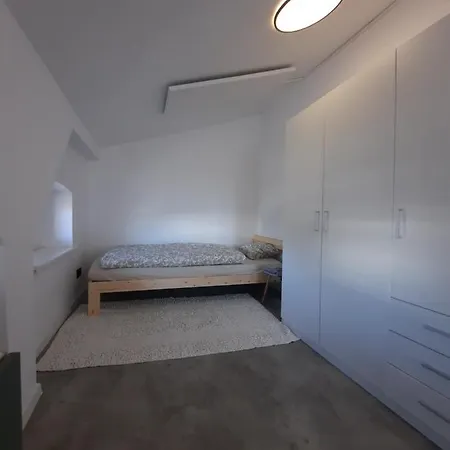 Wilhelmina 75m2 *